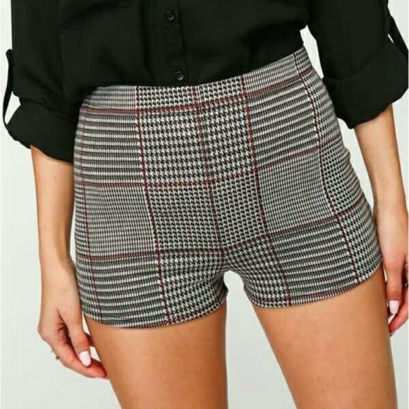 Luxe Label Pants - PLAID HIGH-WAISTED MINI SHORTS